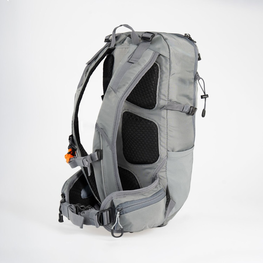 First Ascent Orion 25L