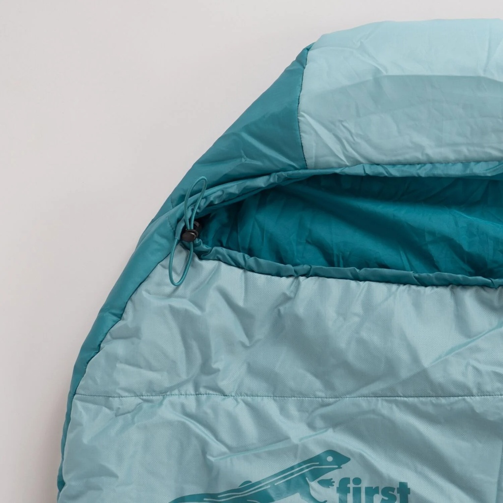 First Ascent Amplify Synthetic 900