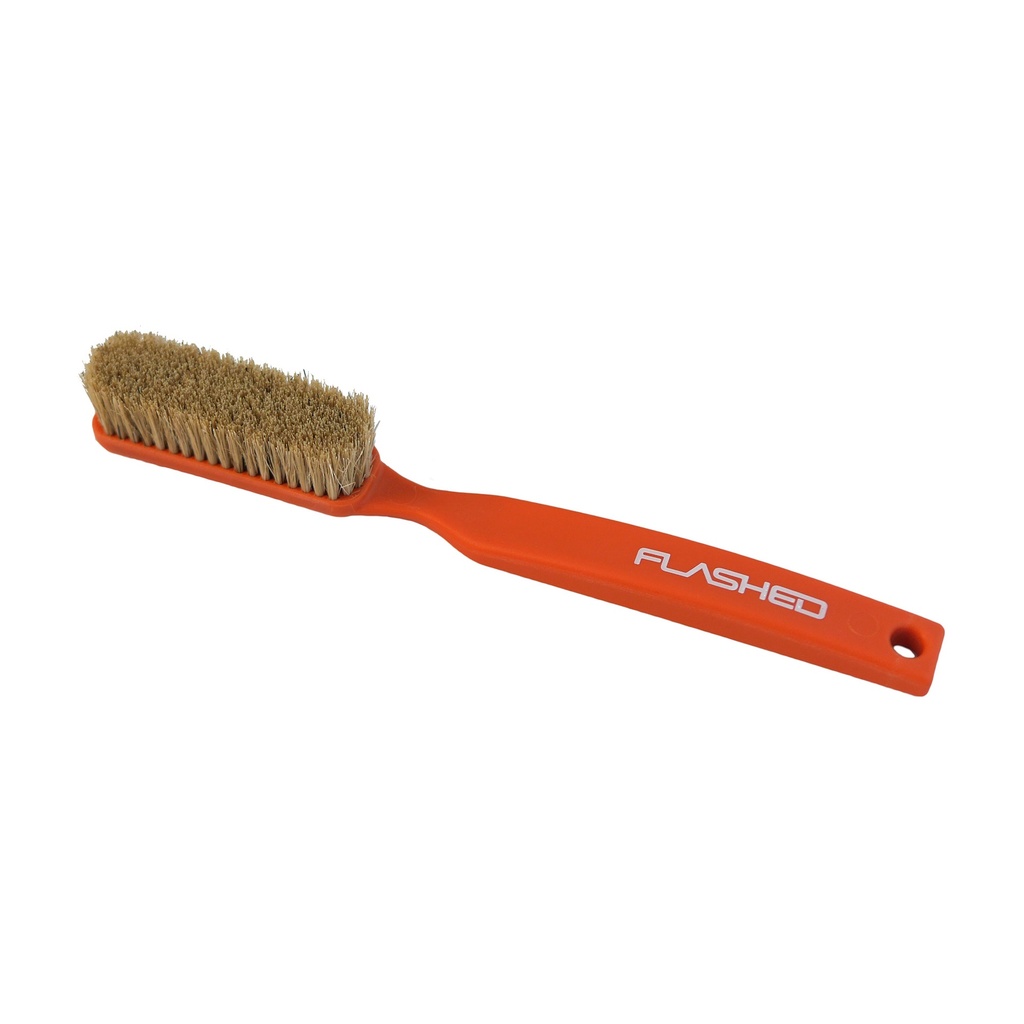 Flashed Boulder Brush