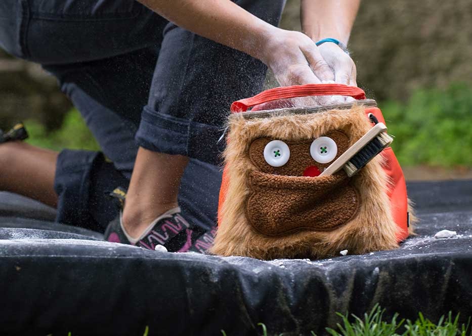 8BPLUS - LOUIE Boulder Bucket